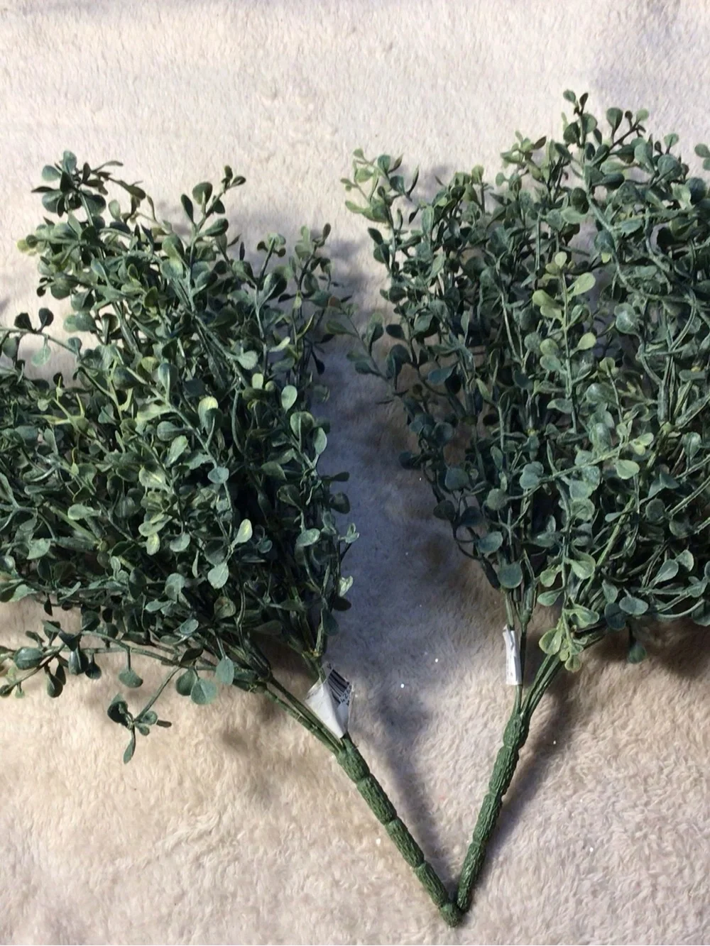 Artificia greenery decor